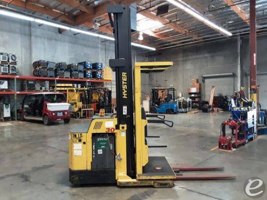 2013 Hyster R30XM3 Electric Order Picker - 123Forklift