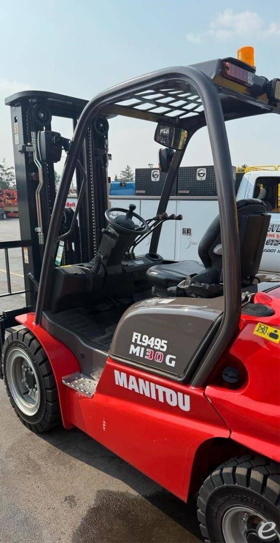 2023 Manitou MI30G