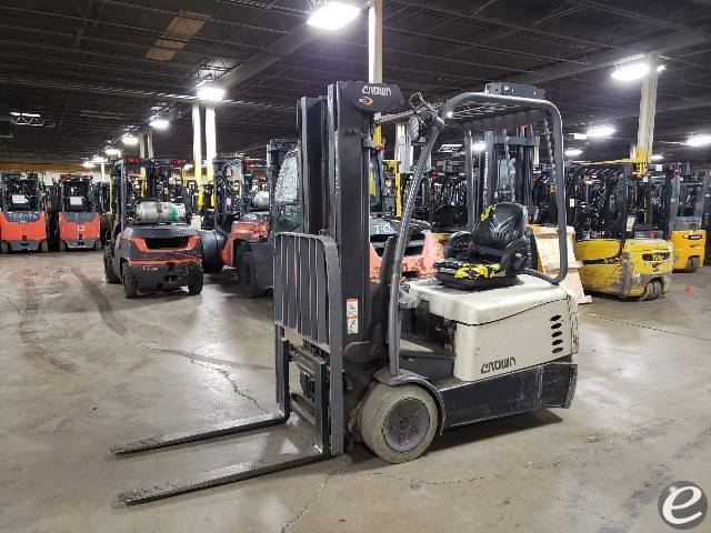 2019 Crown SC5225-30 Electric Forkl...