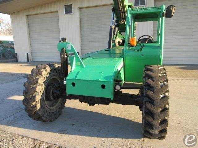 2014 JLG 6042