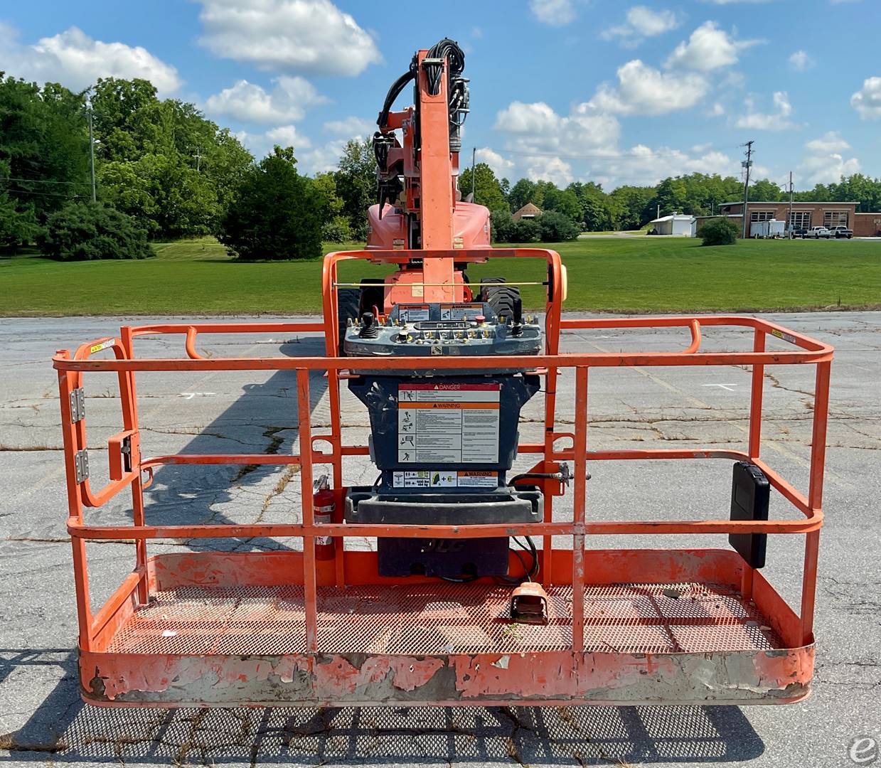 2017 JLG 1350SJP