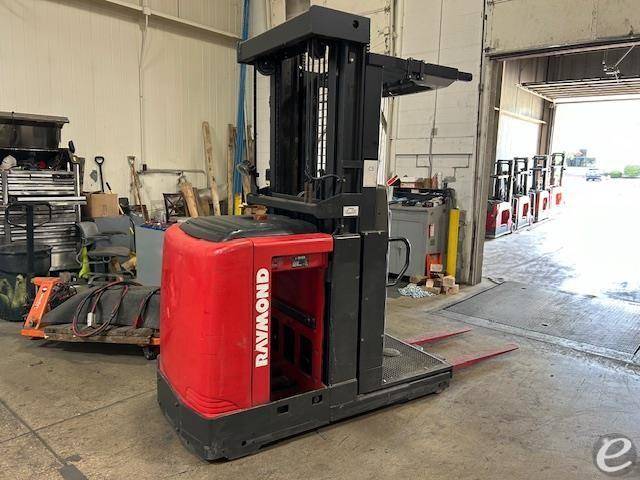 2017 Raymond 520OPC30TT Electric Order Picker - 123Forklift