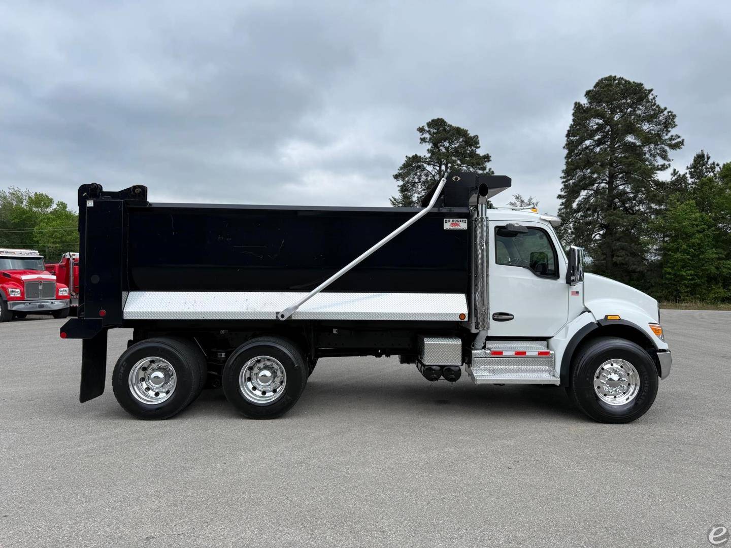 2025 Kenworth T480