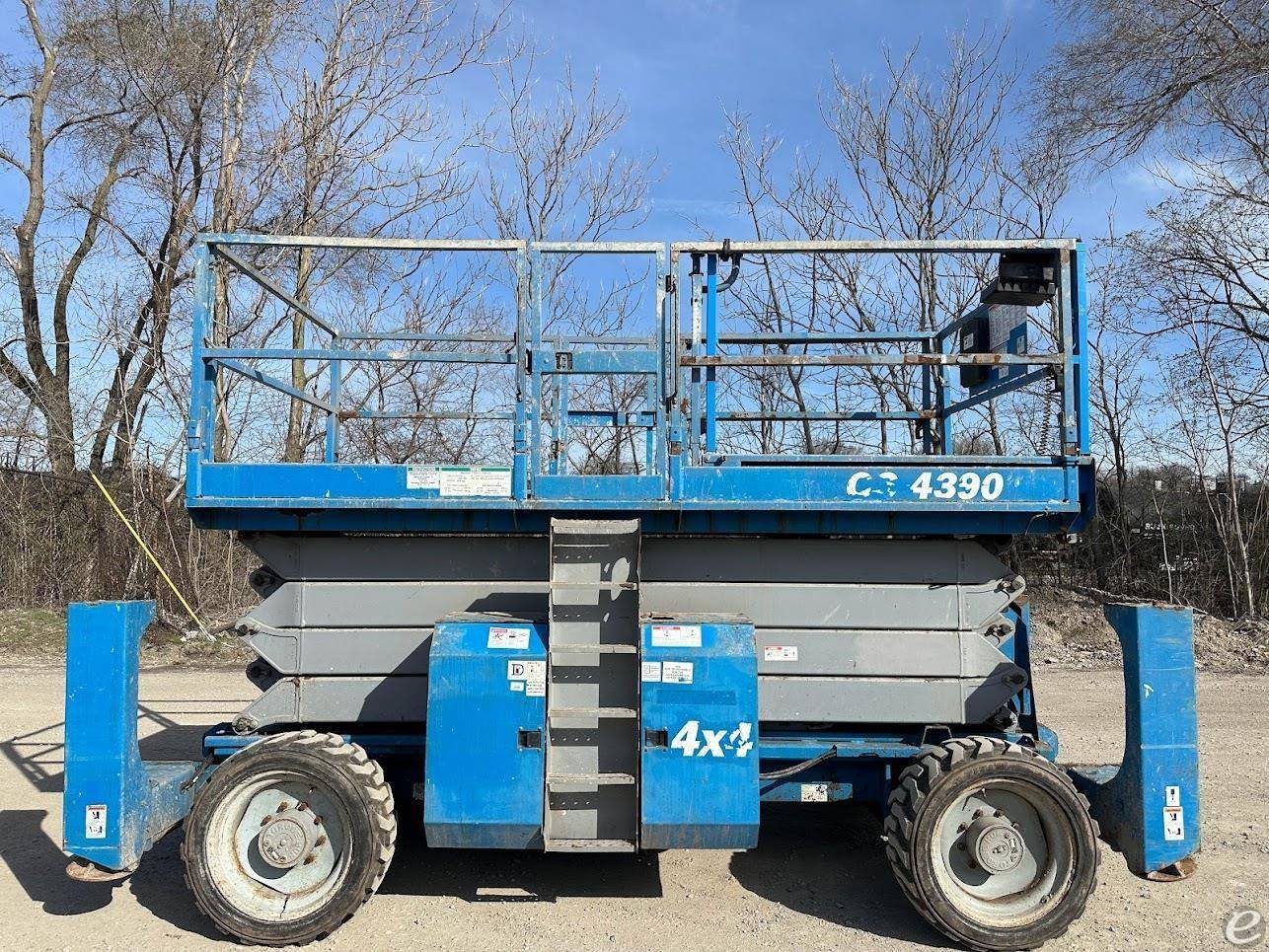2013 Genie GS4390RT Diesel Scissor Lift - 123Forklift