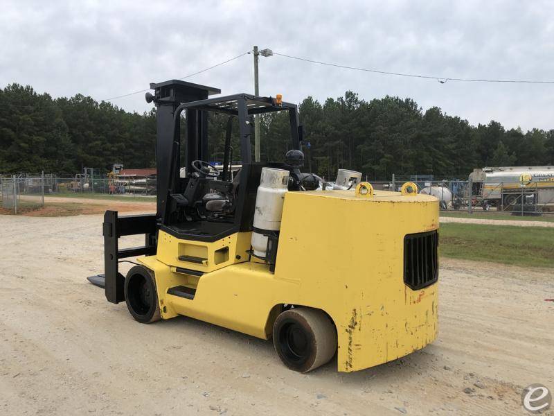 2005 Hoist Liftruck F400 @ 30