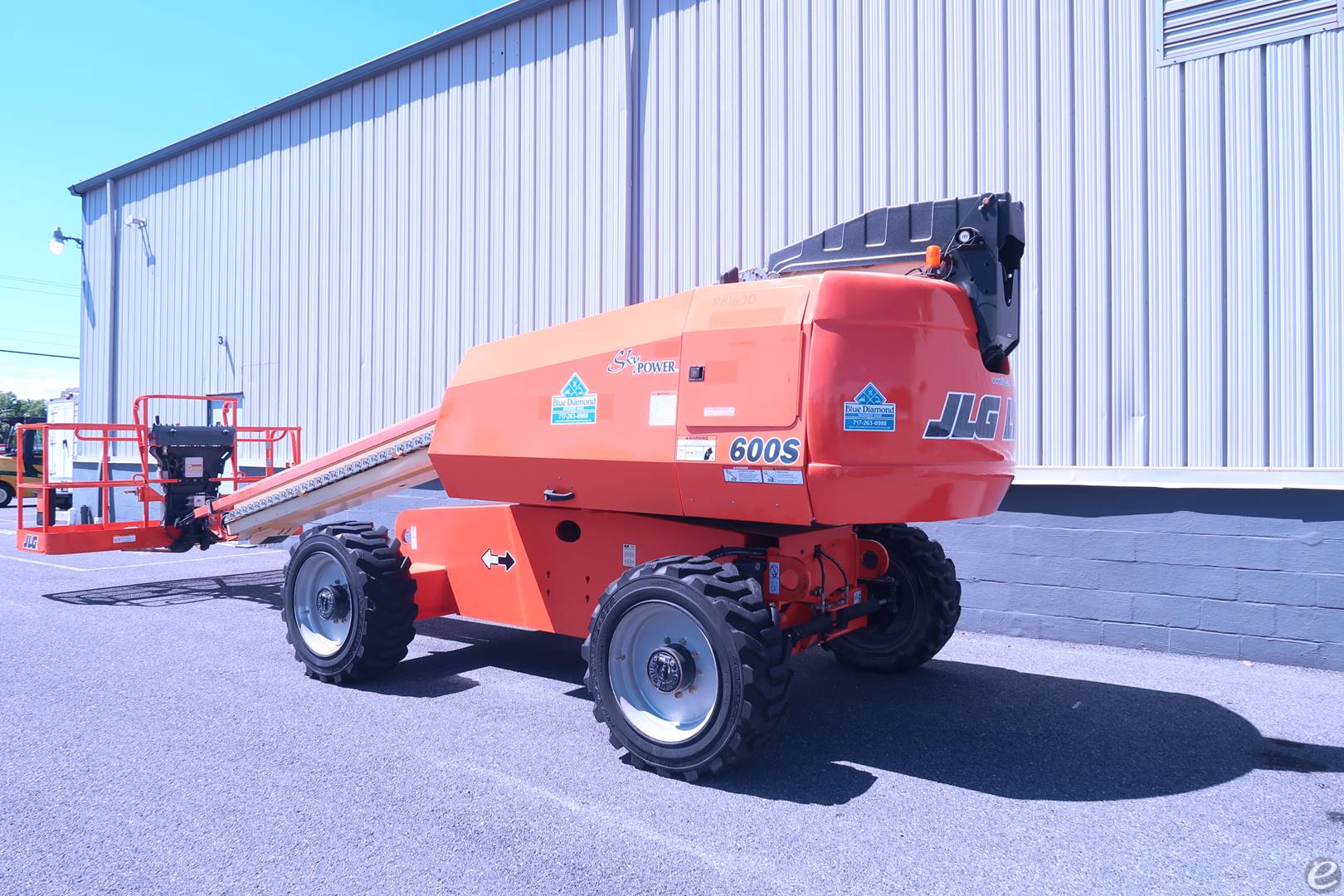 2014 JLG 600S