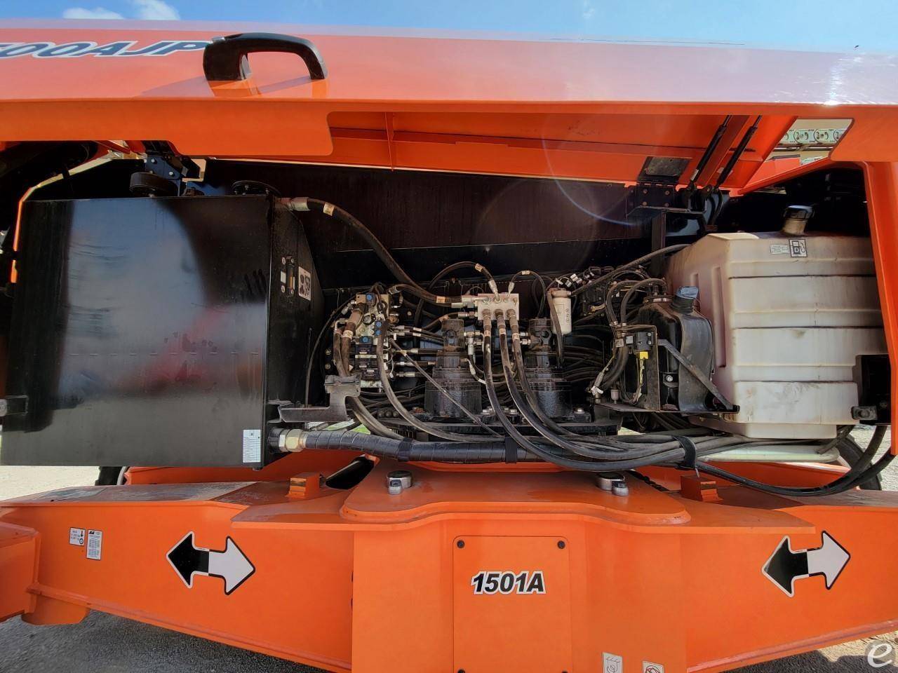 2019 JLG 1500AJP