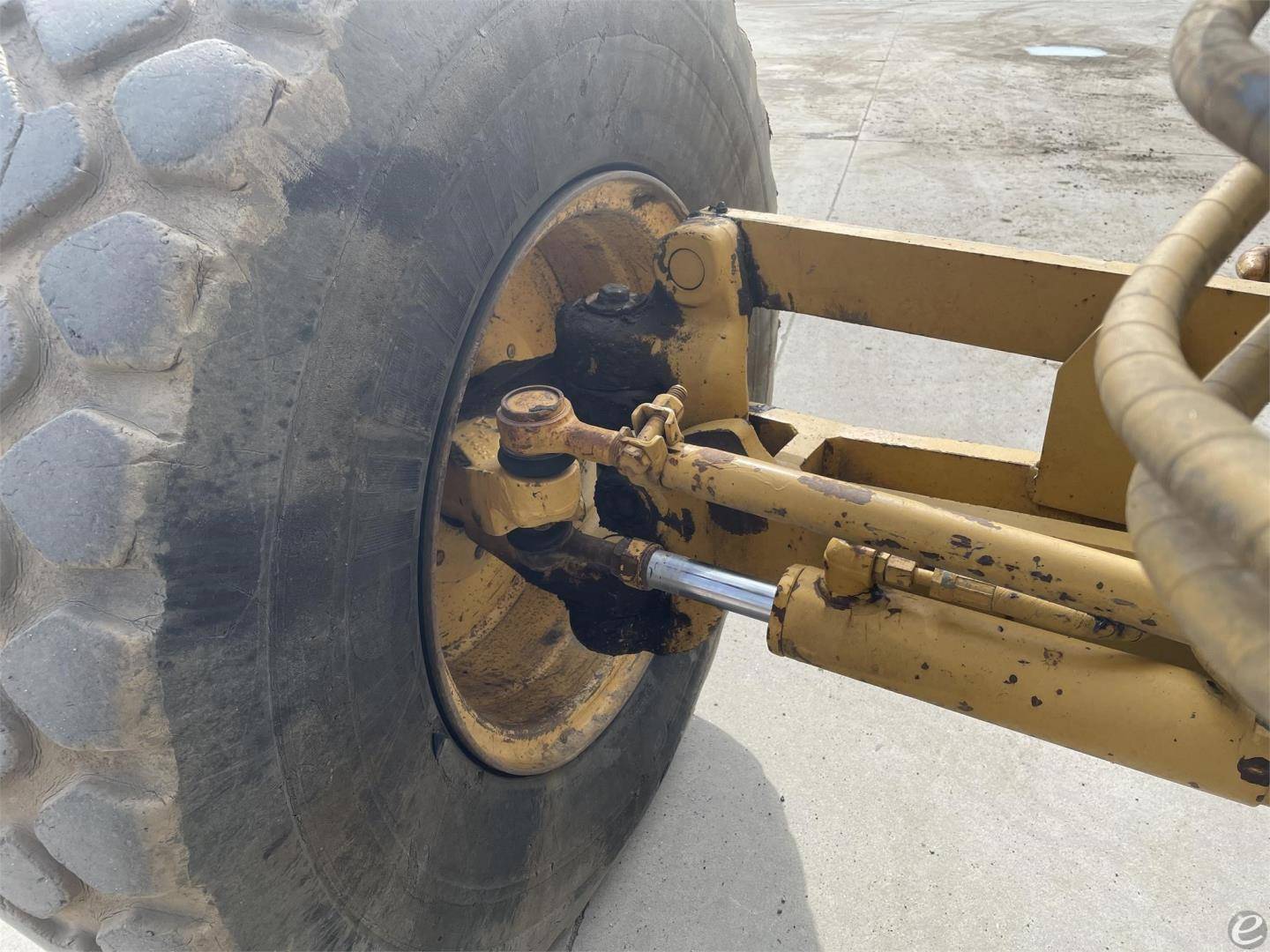 1996 Cat 140H