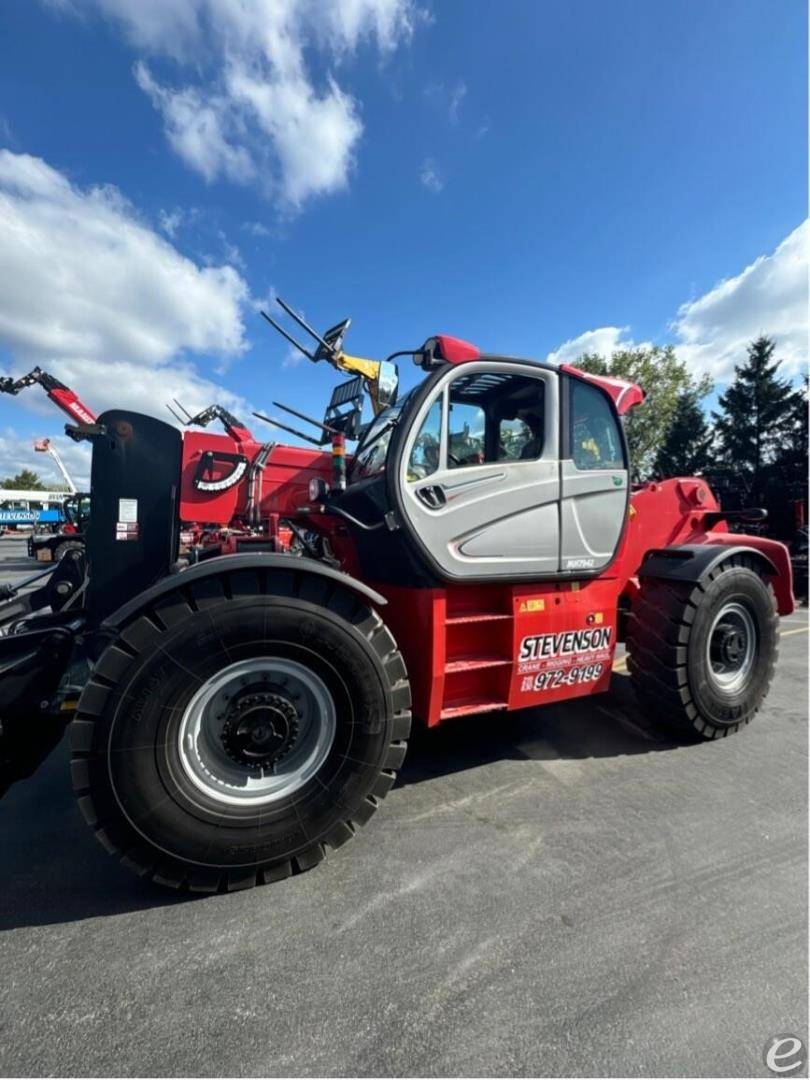 2021 Manitou MHT10230