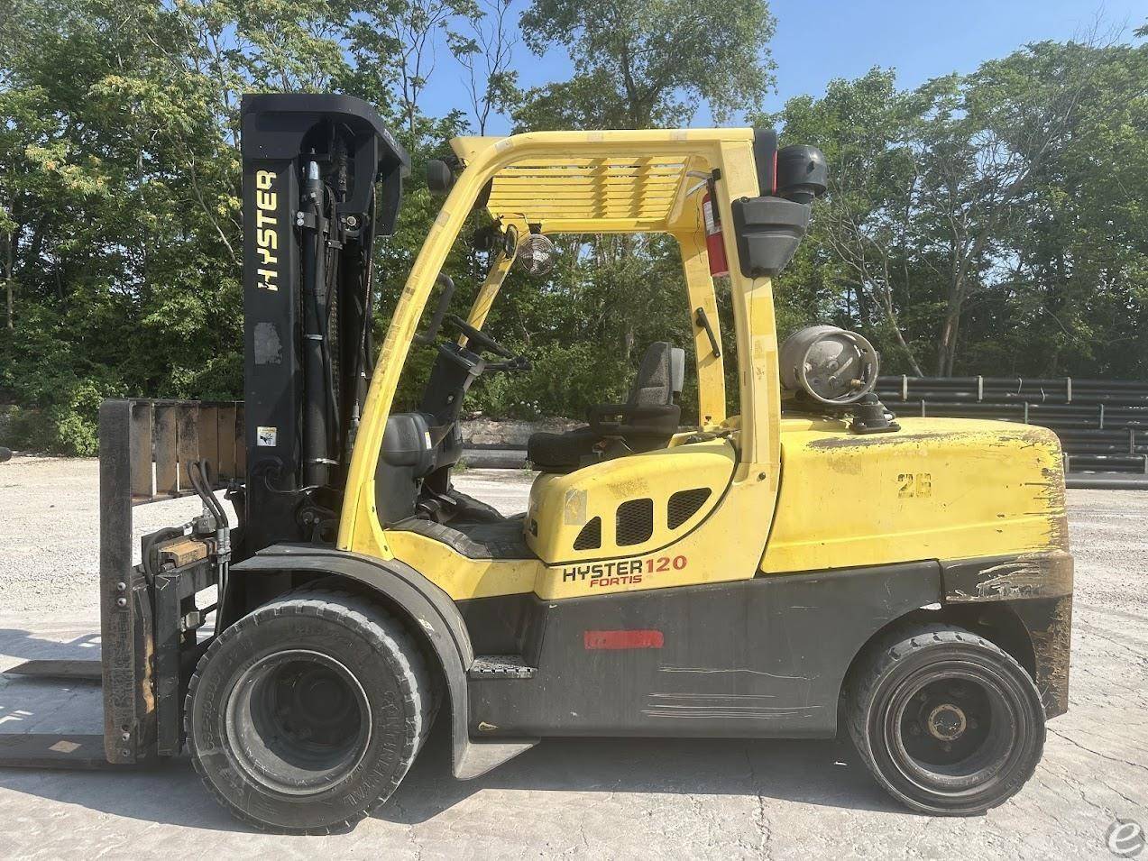 2010 Hyster H120FT LP Gas Forklift