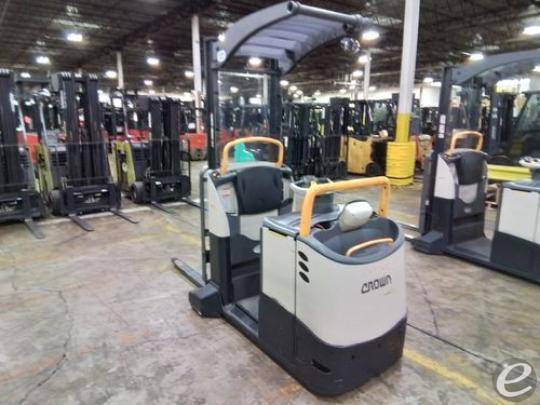 2020 Crown MPC3040-26