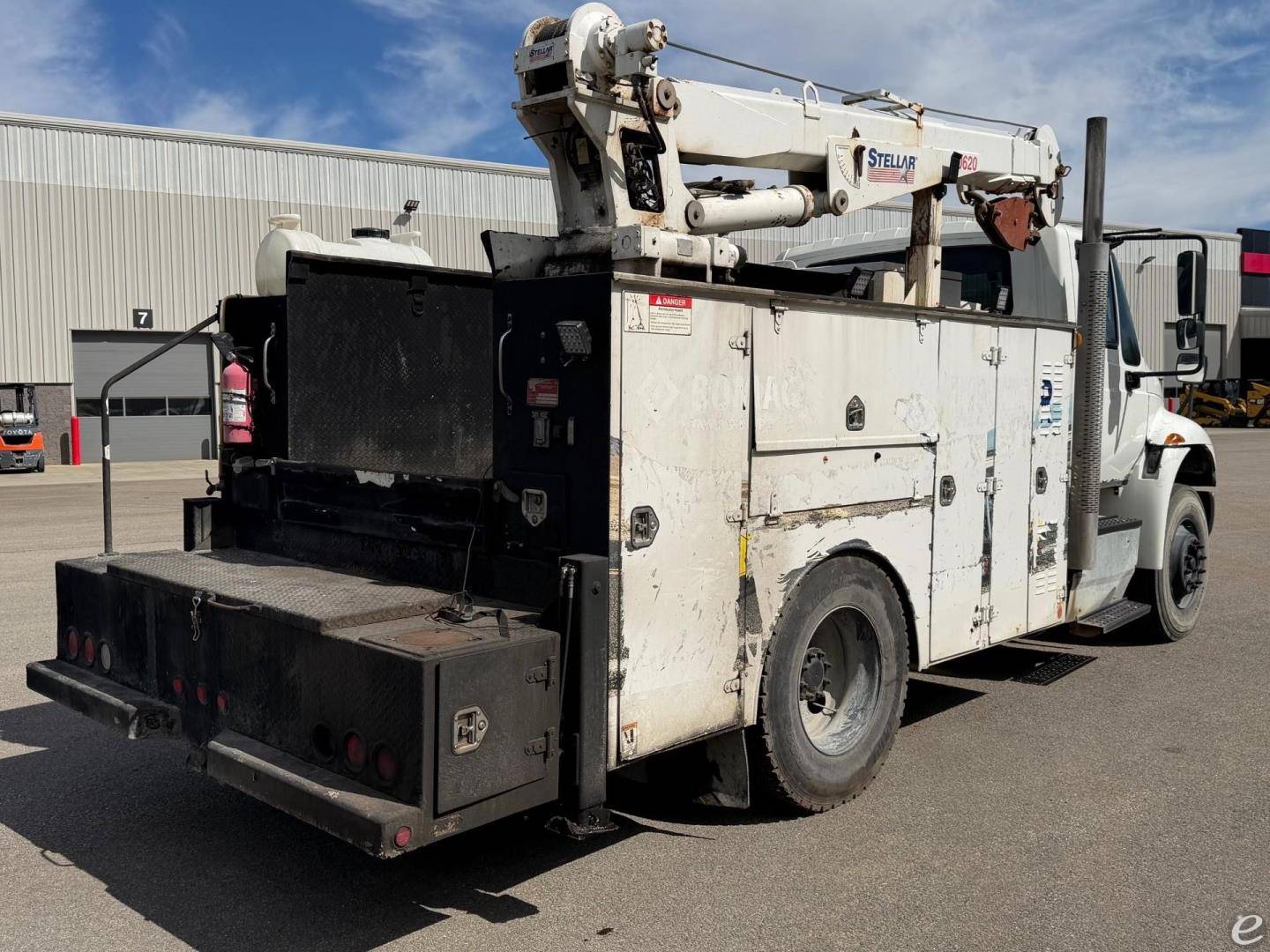 2016 International DURASTAR 4300