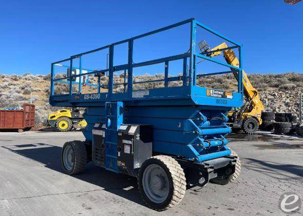 2018 Genie GS-4390