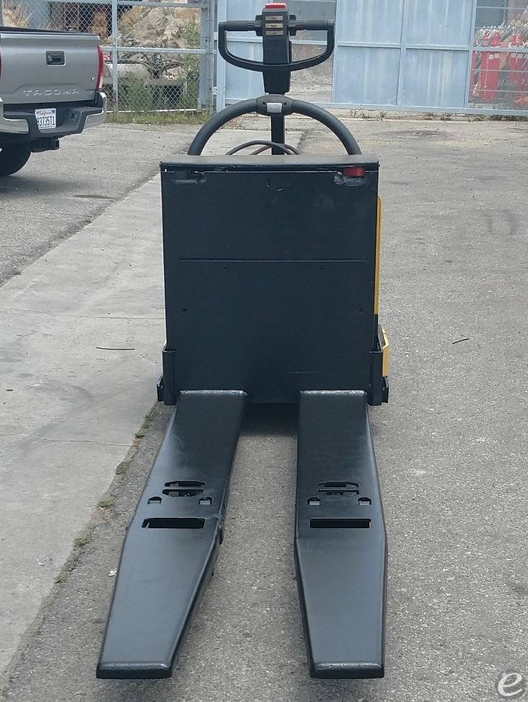 2015 Yale MPE080LVGN24T2896