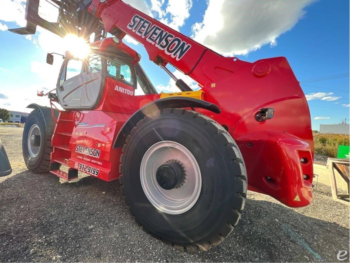 2021 Manitou MHT12330