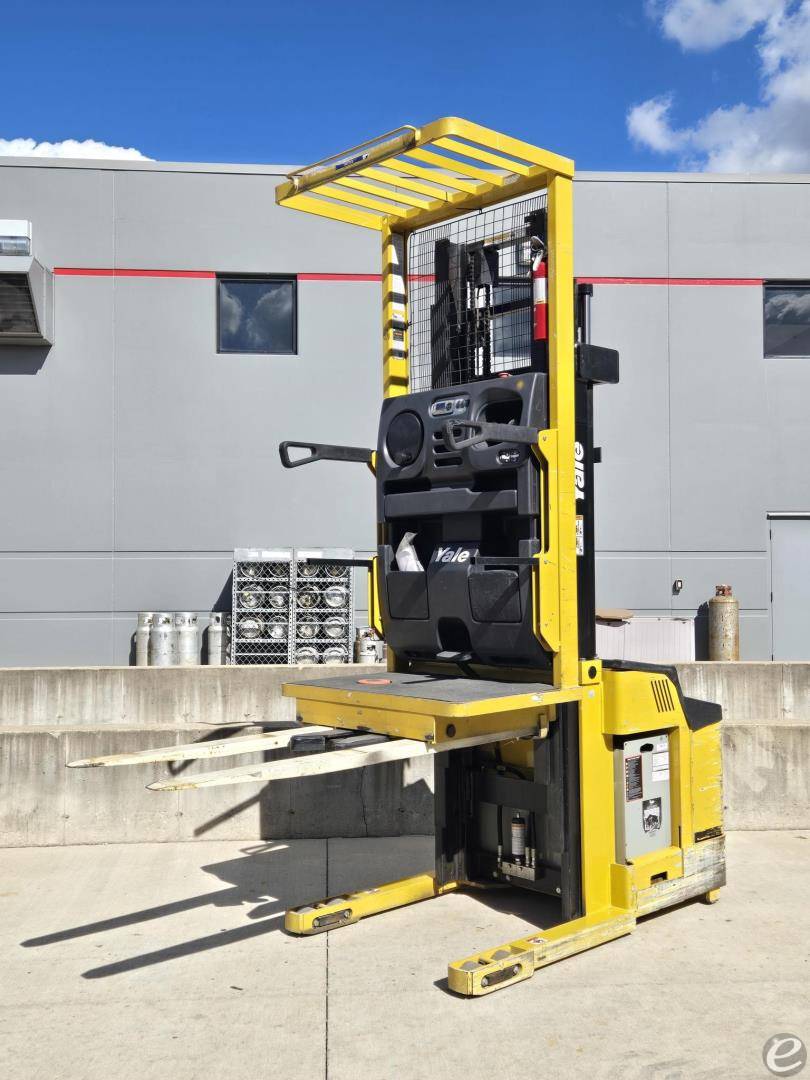 2019 Yale OS030EF