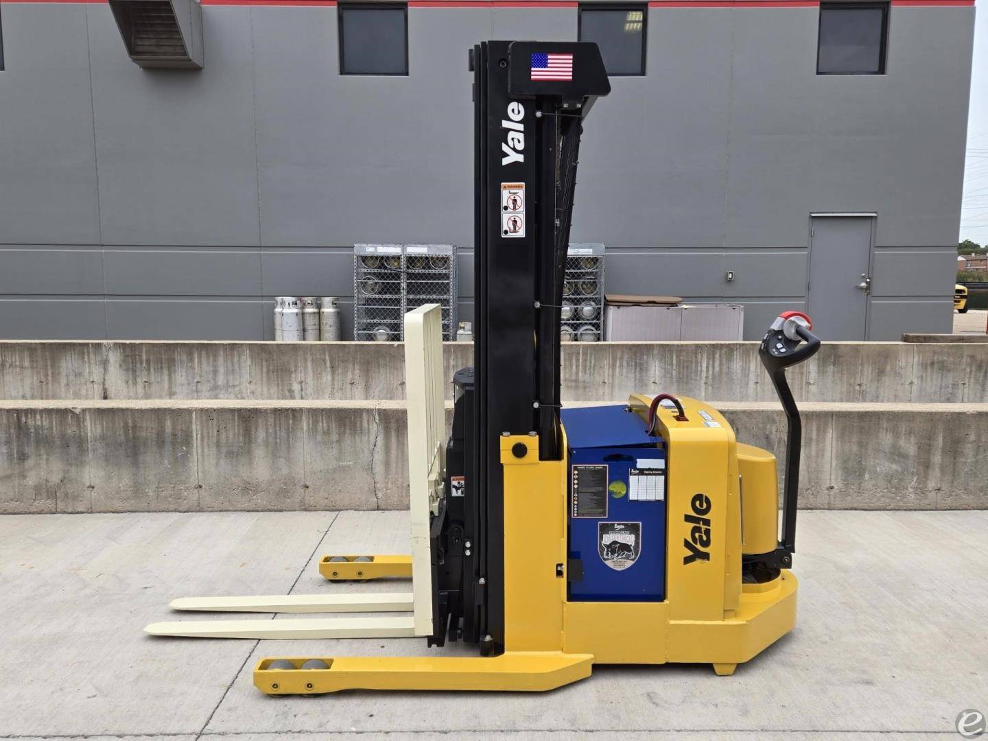 2018 Yale MRW030LE Electric Forklif...