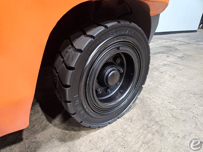 2014 Toyota 8FG45U