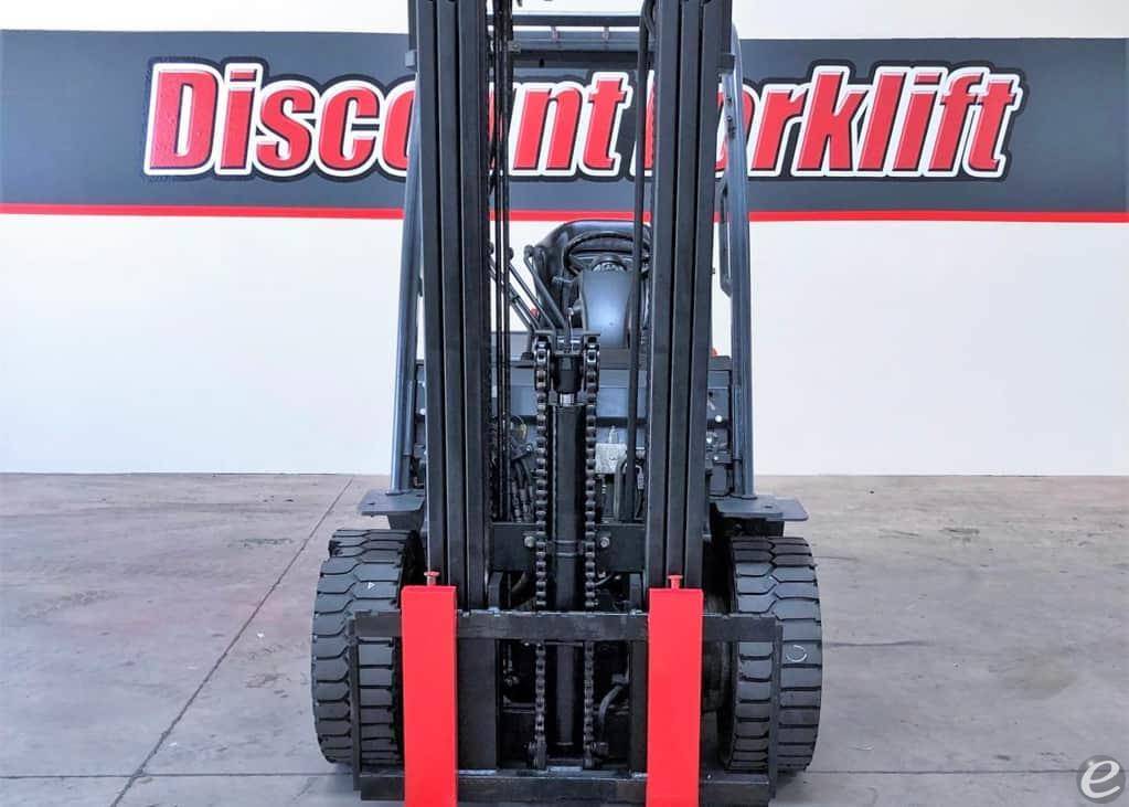 Toyota 8FD35U Diesel Forklift - 123Forklift