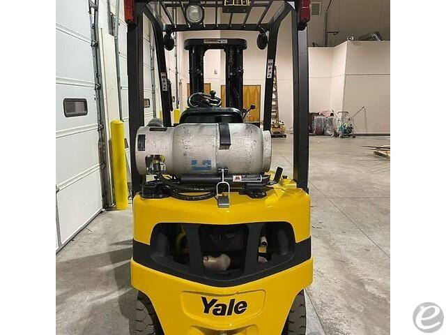 2019 Yale GLP030 Pneumatic Tire Forklift - 123Forklift