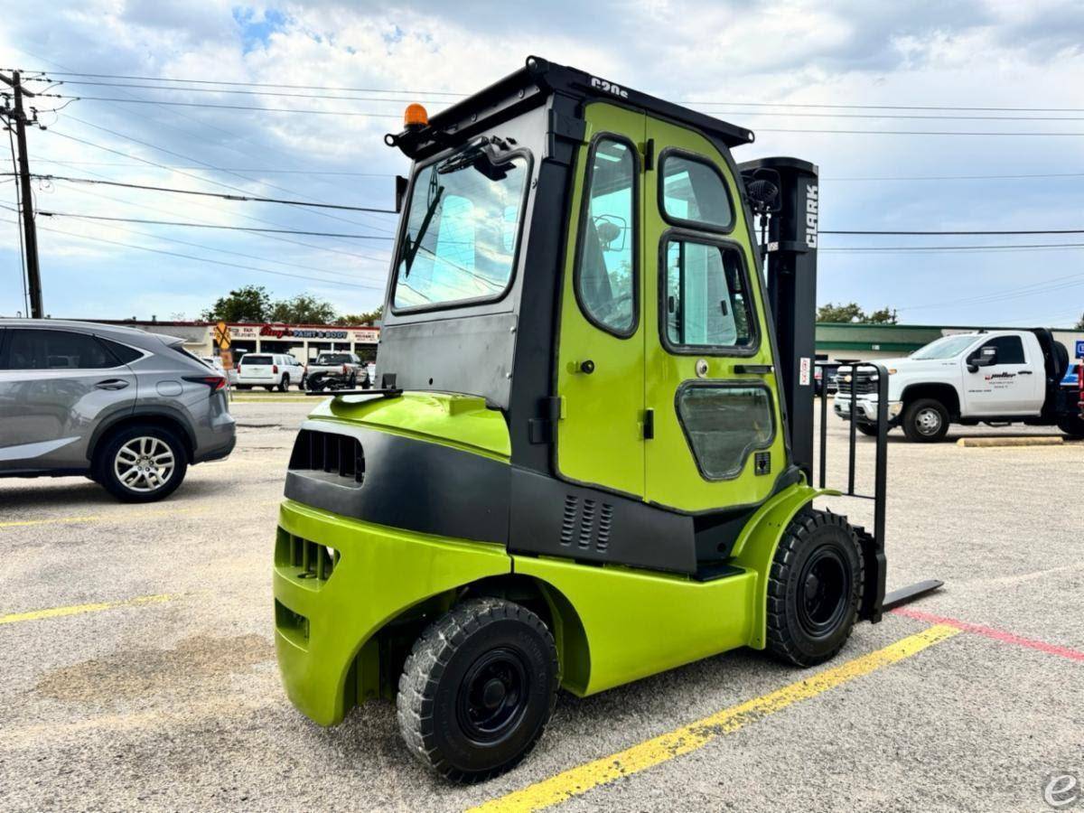 2018 Clark C20D