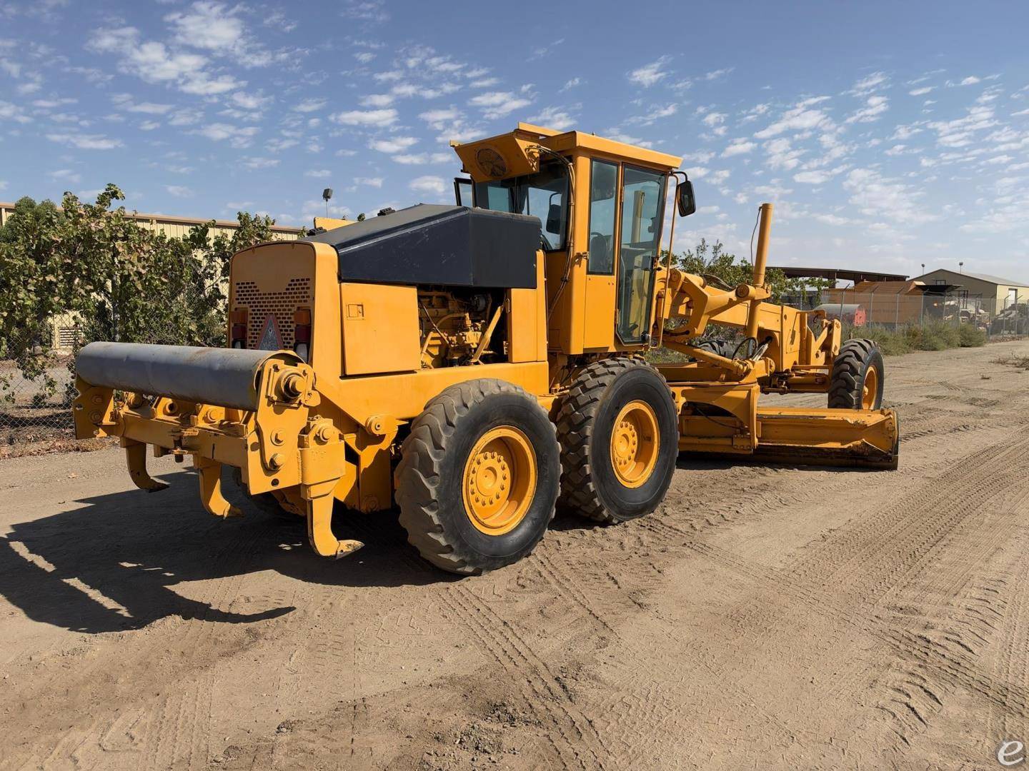 1992 John Deere 670B