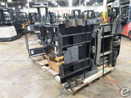 2016 Crown SP4050-30 Electric Order Picker - 123Forklift