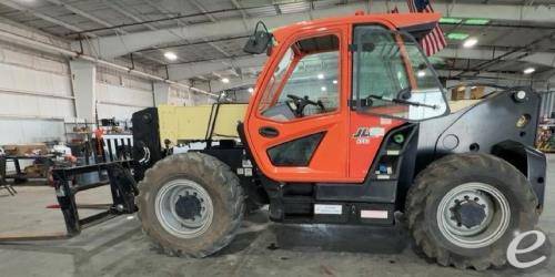 2021 JLG 1732