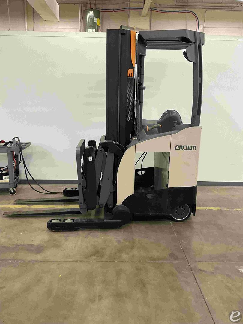 2013 Crown RMD6025-32 Electric Reac...