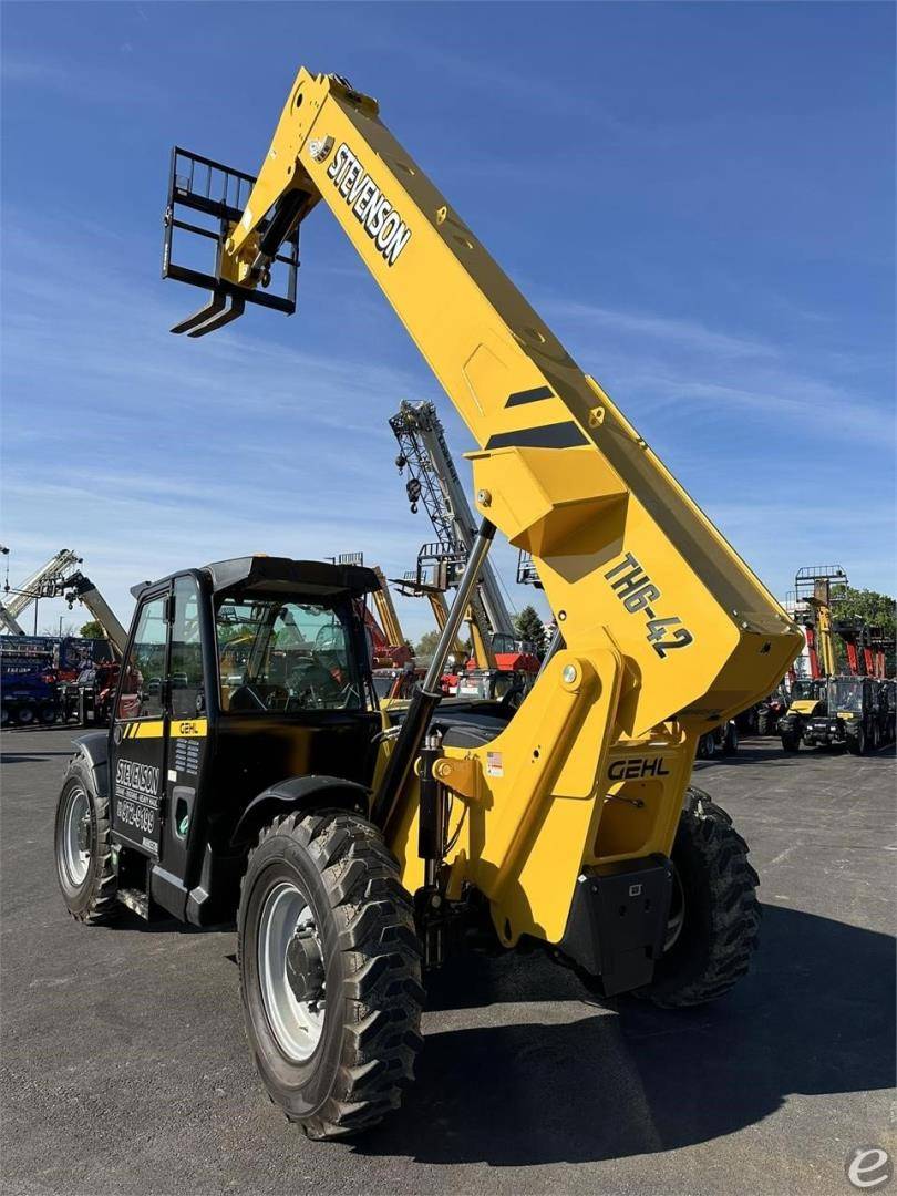 2024 Gehl TH6-42