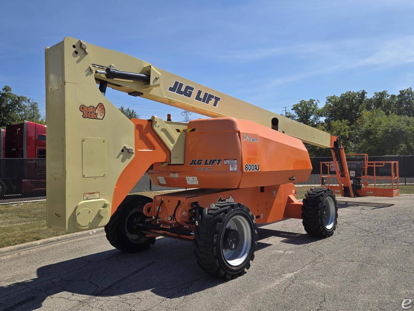 2019 JLG 800AJ