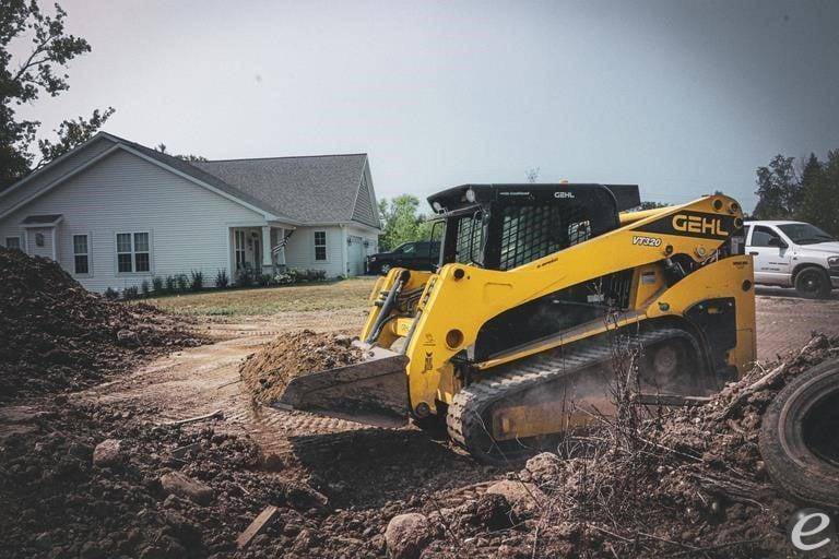 2026 Gehl VT320