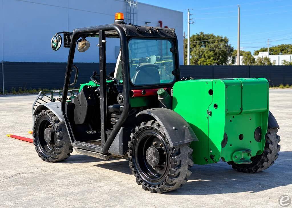 2016 JCB 525-60