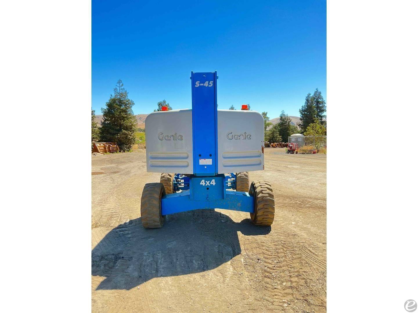 2014 Genie S45