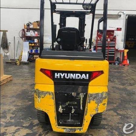 2019 Hyundai 30BC-9 Electric Forklift - 123Forklift