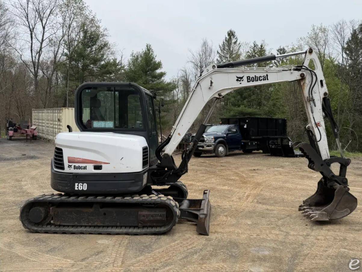2010 Bobcat E60