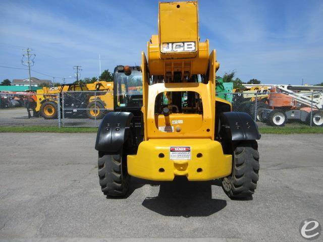 2019 JCB 510-56