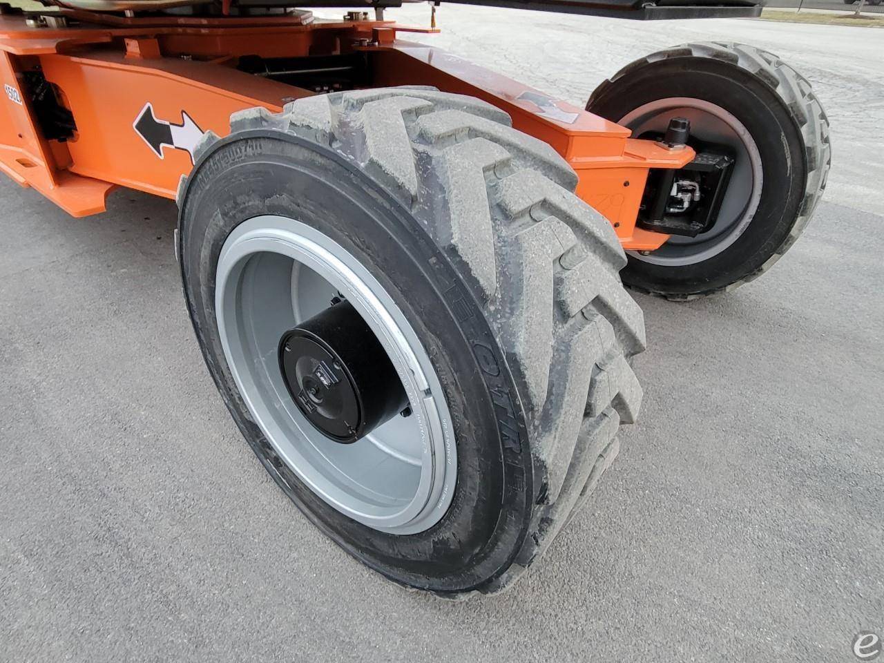 2022 JLG 1500AJP