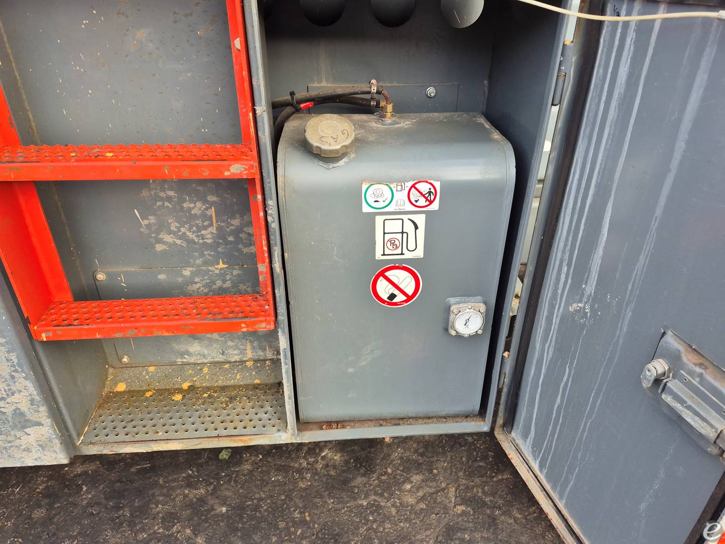 2016 Skyjack SJ8841RT