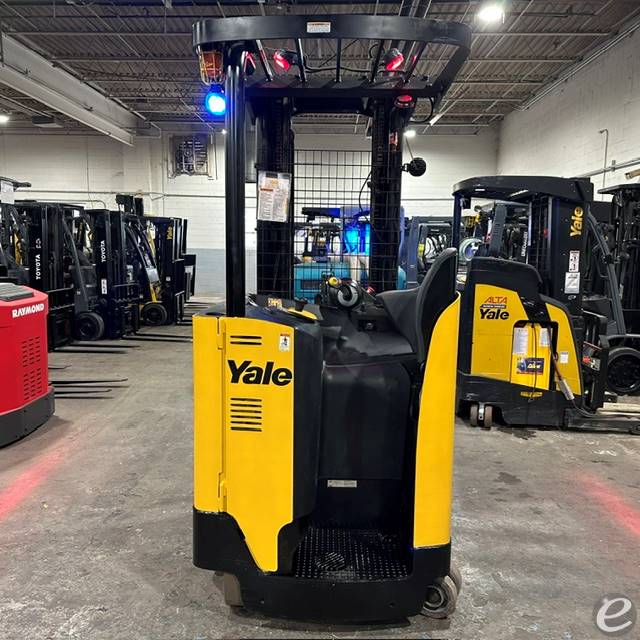 2021 Yale NR045EB