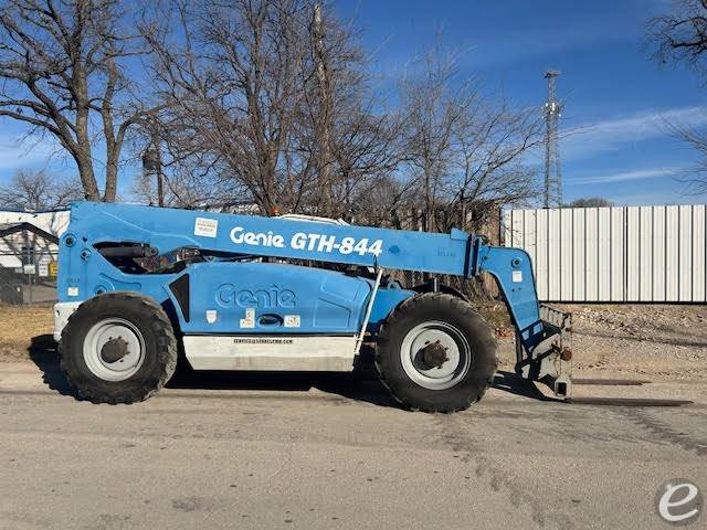 2013 Genie GTH-844
