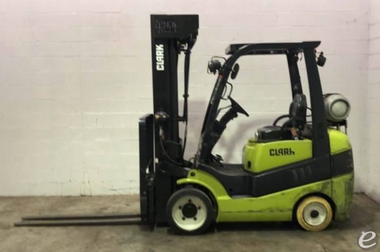 2015 Clark C25CL LP Gas Forklift