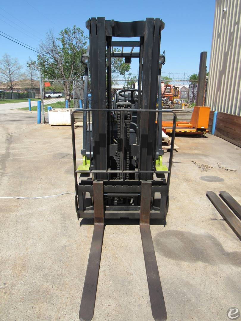 2008 Clark C25CL