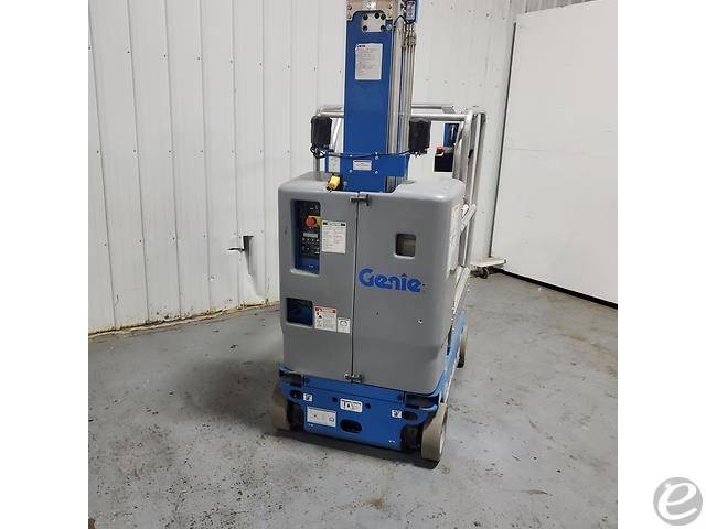 2015 Genie GR-20 Electric Scissor Lift - 123Forklift