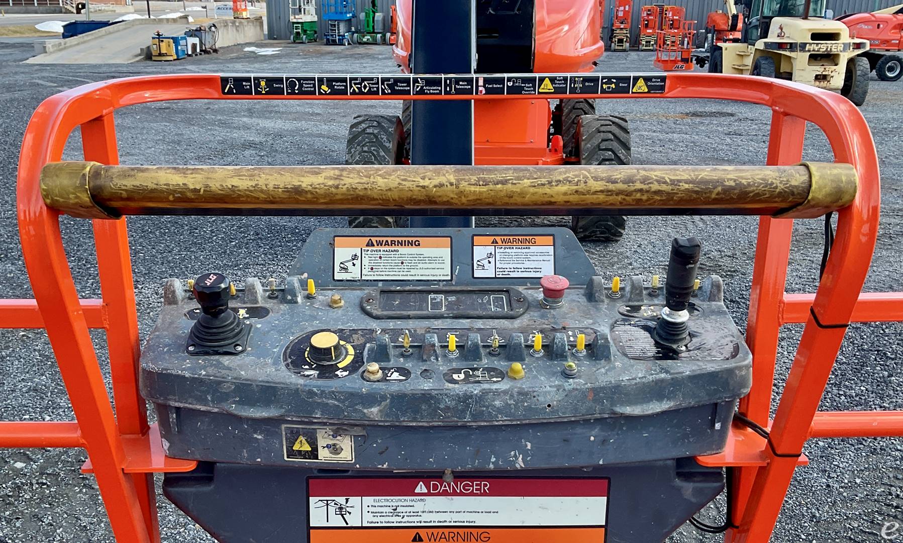 2014 JLG 1250AJP
