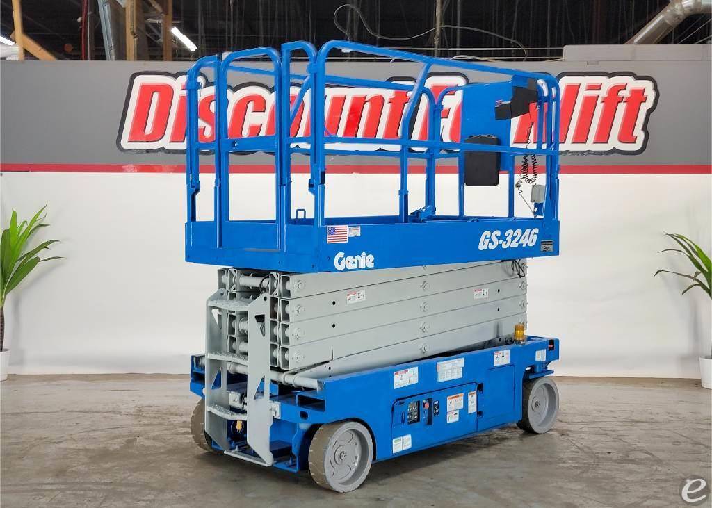 2016 Genie GS-3246