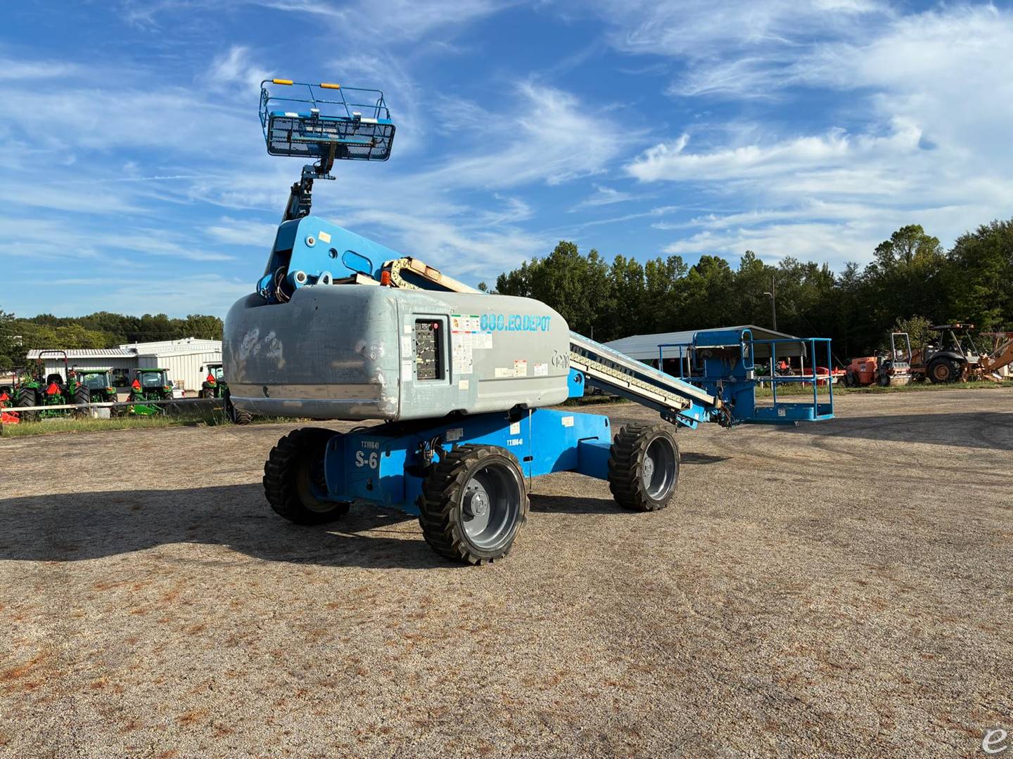 2011 Genie S-60X