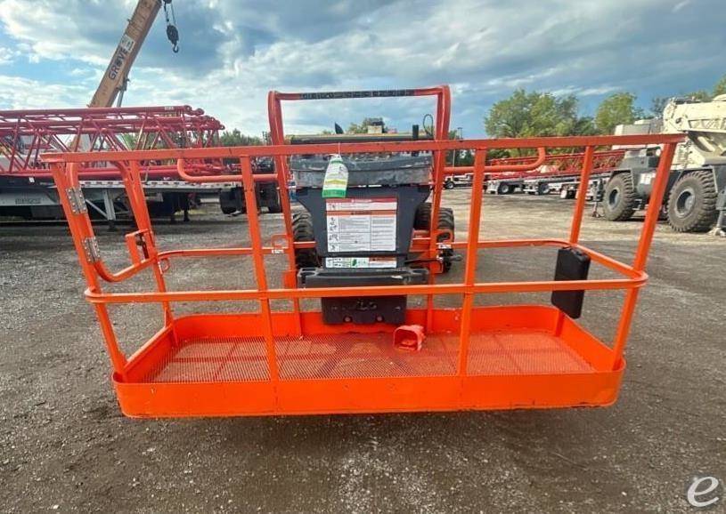 2013 JLG 600S