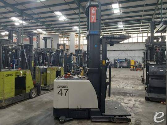 2018 Crown SP4050-30