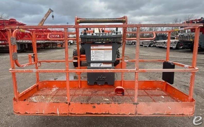 2013 JLG 600S